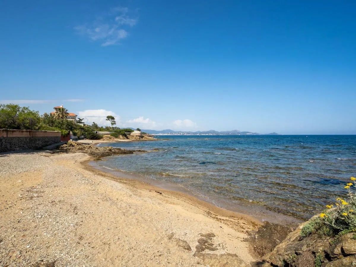 Apartment Le Cyrnos By Interhome Saint Aygulf